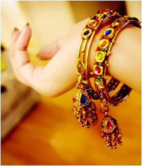 12803021_1764514673780464_25588755808788