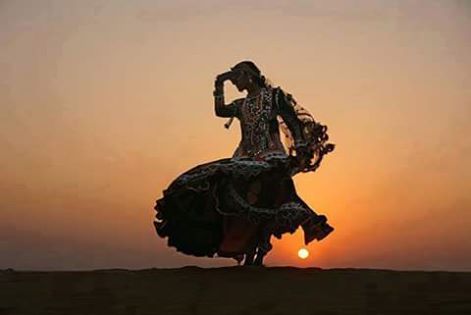 12805790_203711846651909_383737999592030