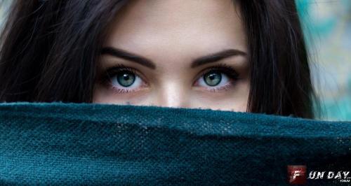 lagye tuusey naina.jpg