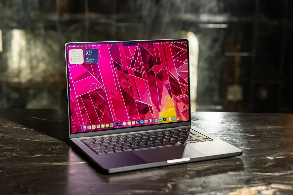 Apple_M5_MacBook_Pro_14_laptop.webp